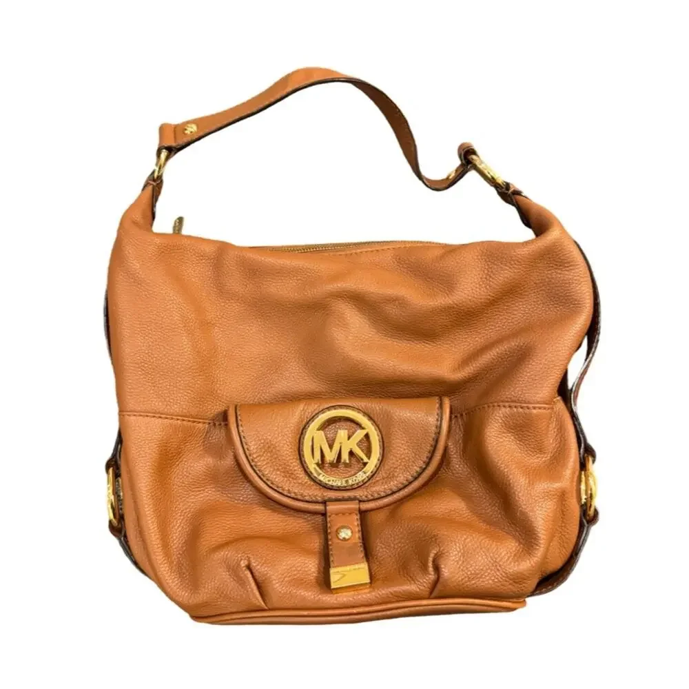 Michael Kors Fulton Large Pebbled Leather Shoulder Bag - Brown